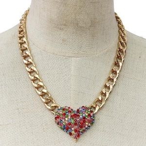 CRYSTAL HEART NECKLACE